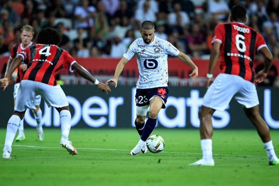 巴黎客场战平尼斯，保持领先优势