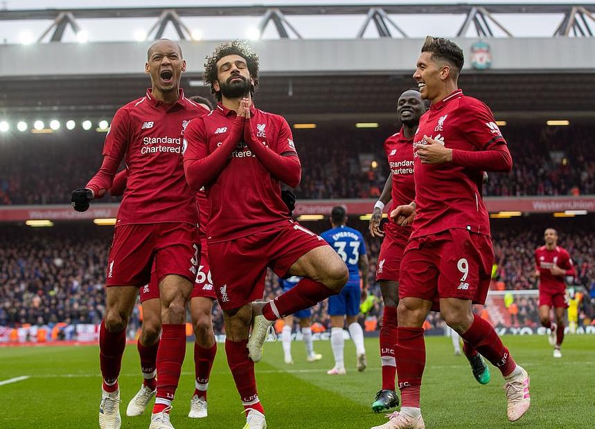 包含德国乒乓球队碾压法国男篮，Uzi惊艳世界波强强对话总决赛，引爆全场热议的词条