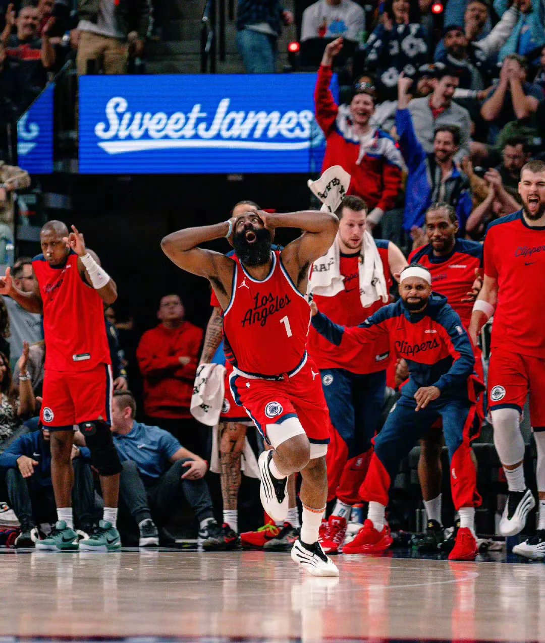 火箭鏖战快船,塔图姆关键制胜的简单介绍 火箭鏖战快船,塔图姆关键制胜的简单介绍